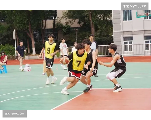 现代篮球攻防转换速度创新高 场均跑动距离比二十年前增加1.2公里