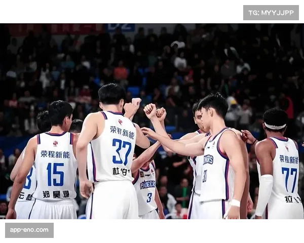 76人客场作战表现稳定 团队篮球理念得到充分体现